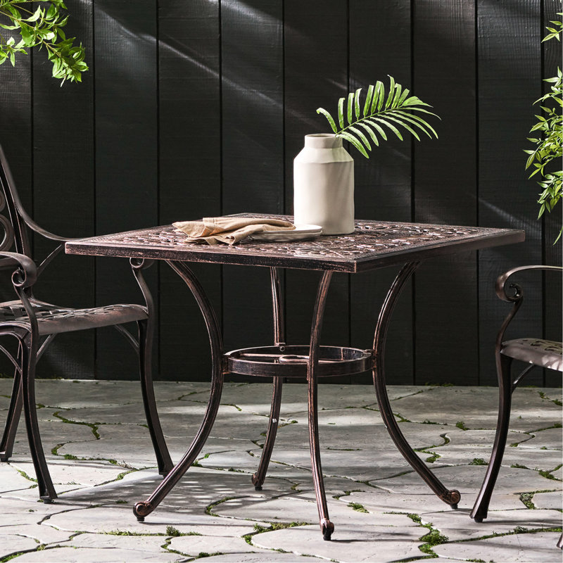 Table d'extérieur en cuivre brillant - fabriquée en aluminium coulé pour une stabilité élégante et lustrée