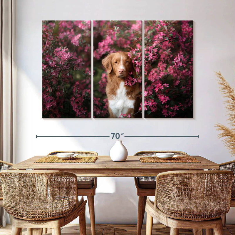 Toller dans le jardin, H 24 po x l 38 po