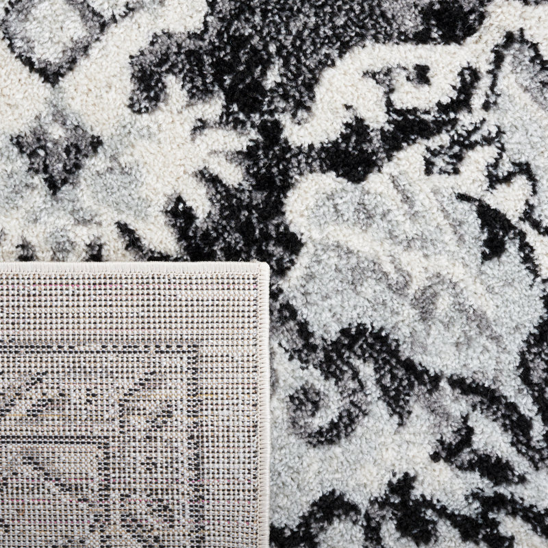 Tulum Performance Oriental Rug, Square 6'7"