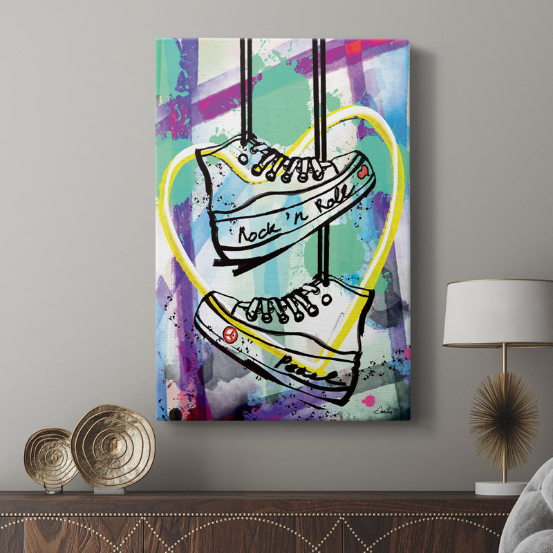 Sneaker Pop Glam Topper - galerie Cavas sur mesure, H 36 po x l 24 po