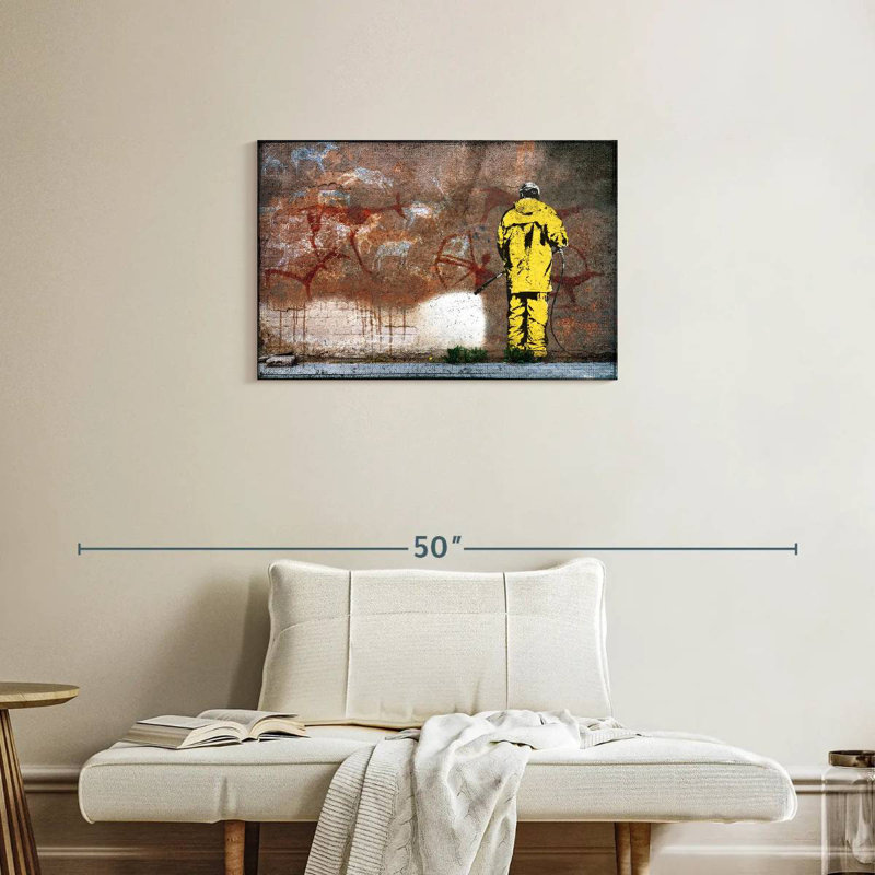 Leisha Street Cleaner, 20" H x 30" W