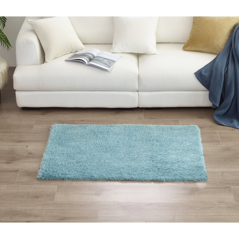 Tapis rectangulaire en fausse fourrure tissé à la machine 30 po x 46 po Gallana, Bleu