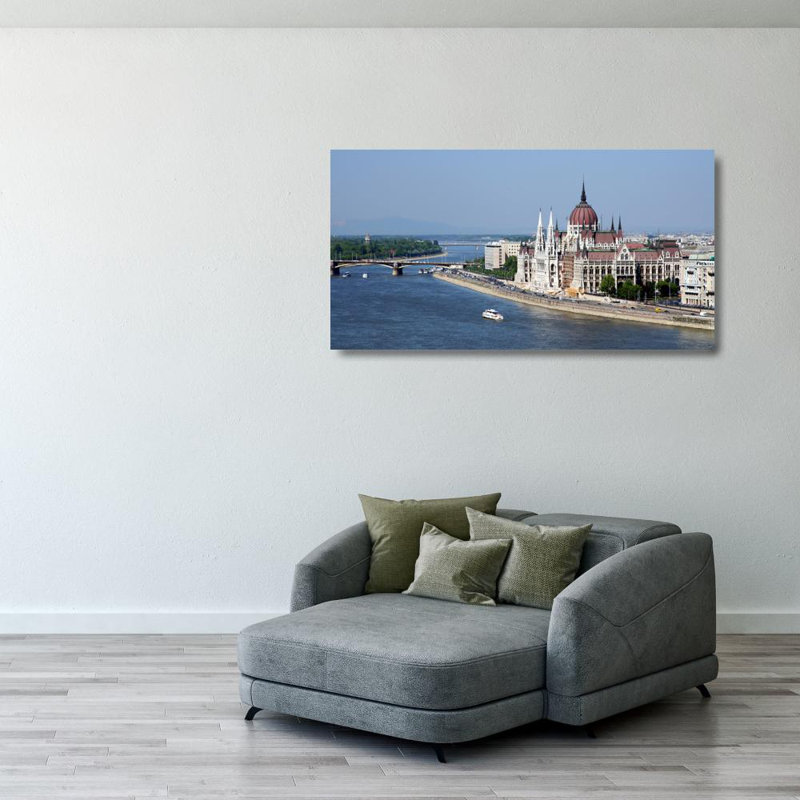 Parlement de Budapest, H 21 po x l 40 po