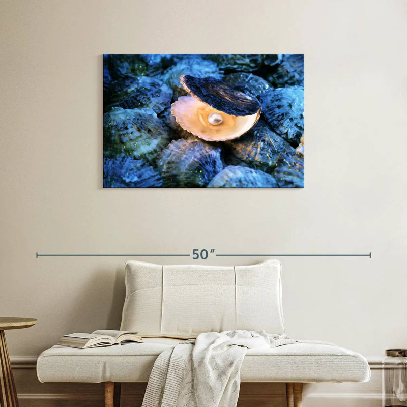 Brampt Natural Pearl Oyster, 24" H x 36" W