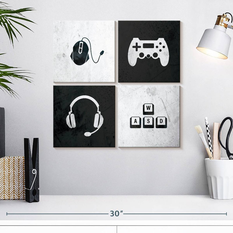 Gamer Essentials 4 pièces, H 18 po x l 18 po x P 1 po
