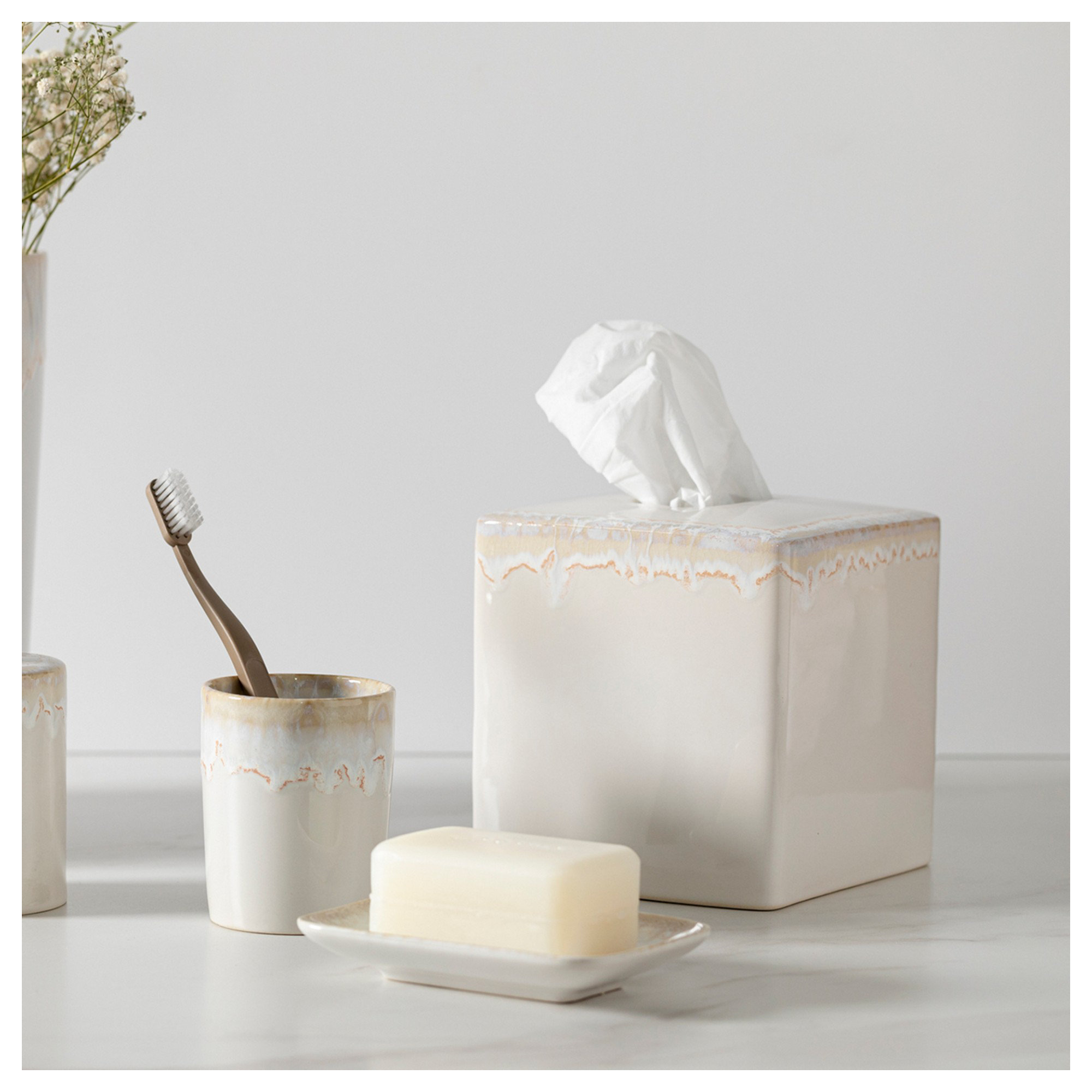 Taormina Bathroom Accessory Set, White