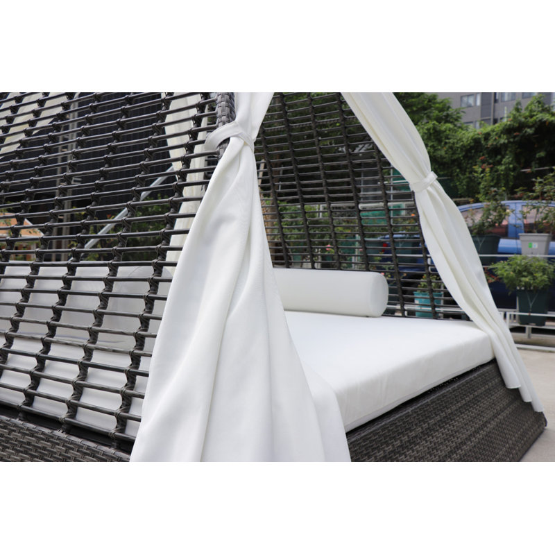 Outdoor 4 - Seat Patio Daybed, Standard