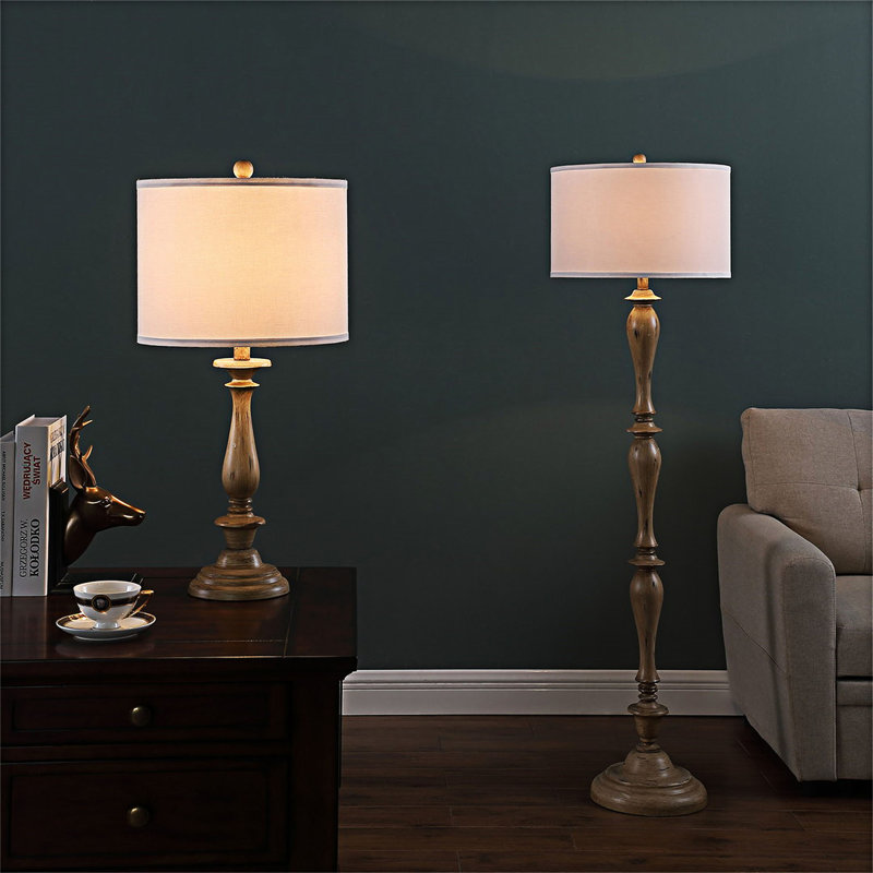 Antique Cream Polyresin Table Lamp With 3-Way Switch And Elegant Drum Shade