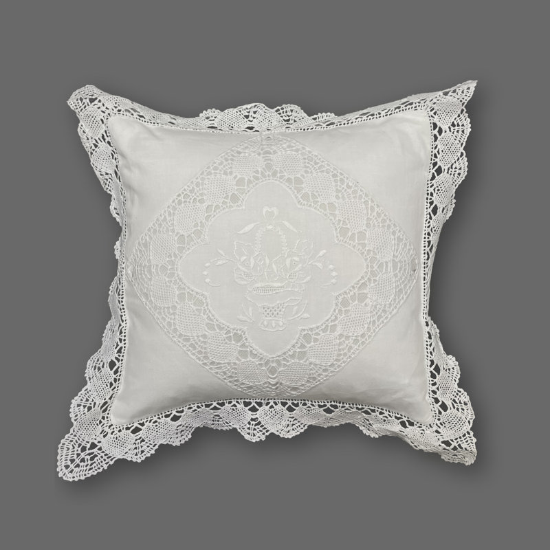 Alice Lace 2-Piece Pillow Set