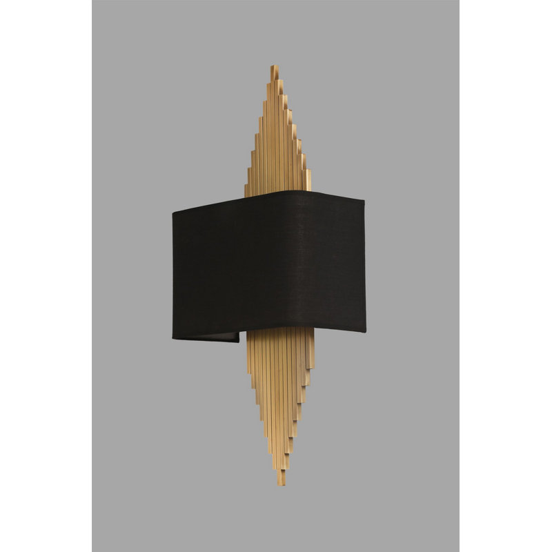 Basilisa LED Wallchiere