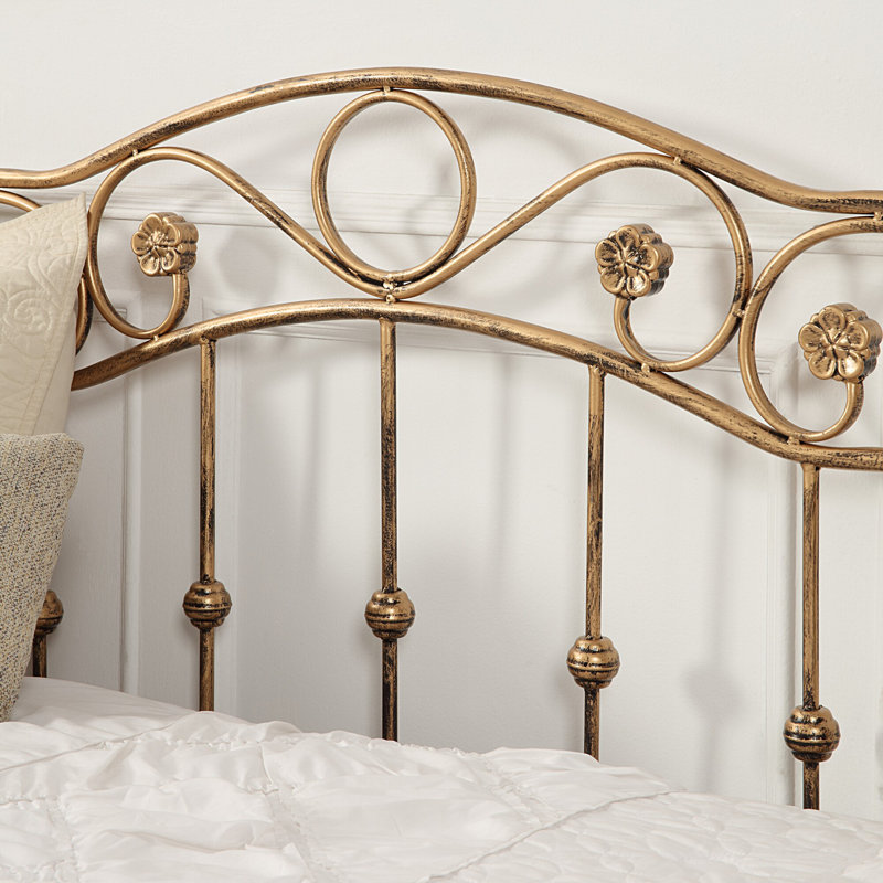 Mira Metal Daybed