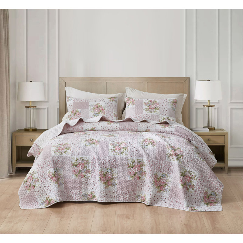 King Pink Cotton Reversible Floral Quilt Set