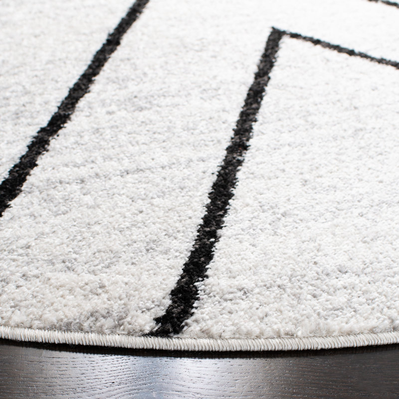 Garica Performance Geometric Rug, Round 4'