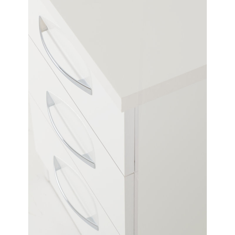 Cascio 4 Piece Bedroom Set, White