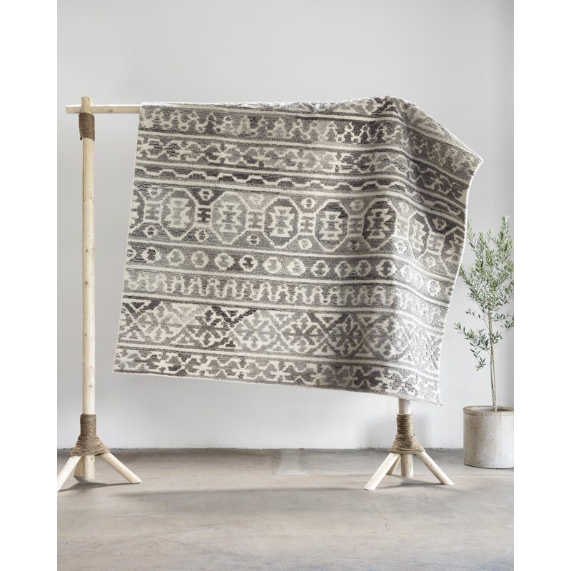 Artesia Geometric Indoor Rug, Rectangle 5' x 7'6"
