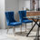 Chaise de salle à manger rembourrée en velours de bois massif avec accoudoirs en acier inoxydable doré, garniture cloutée, Nikki