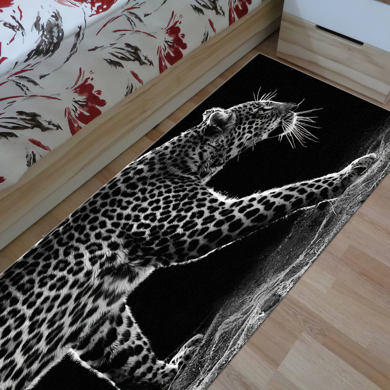 Soft Non-Woven Printed Rug Featuring an Intricate Geometric Pattern Perfect for Adding a Touch of Sophistication and Comfort to Your Home Decor