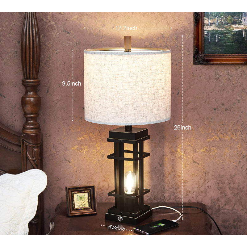 Lampe de table en métal Yaryn