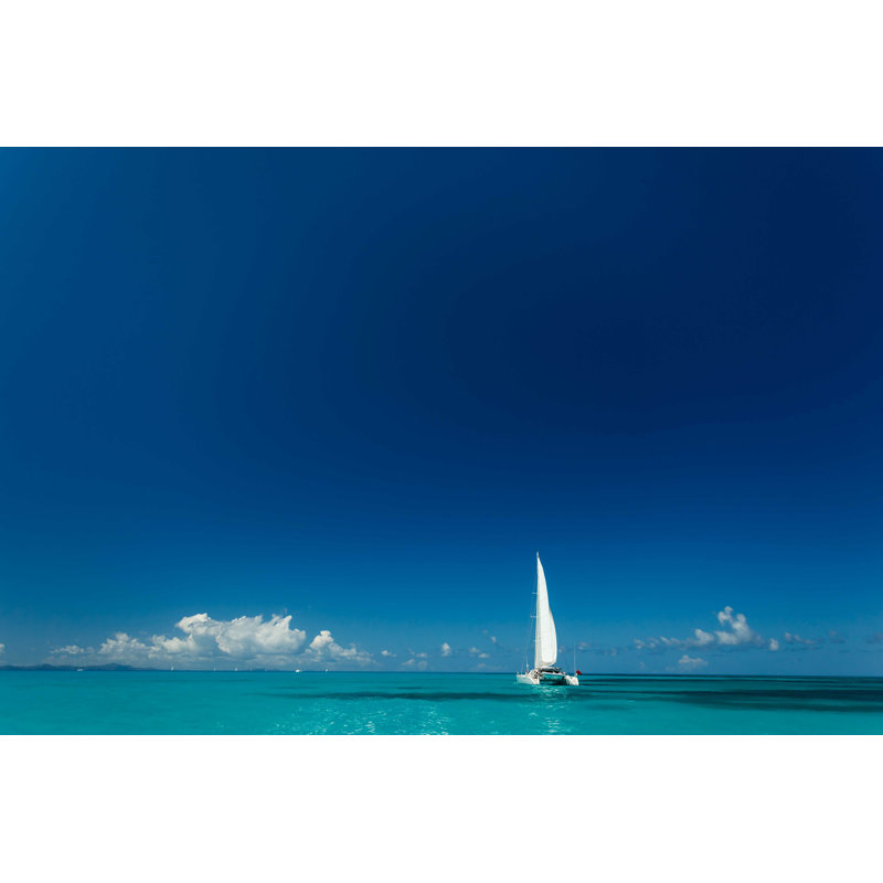 Catamaran avec de grandes croisières en voile blanche par Pniesen - photographie sur toile tendue, L 30 po x H 20 po