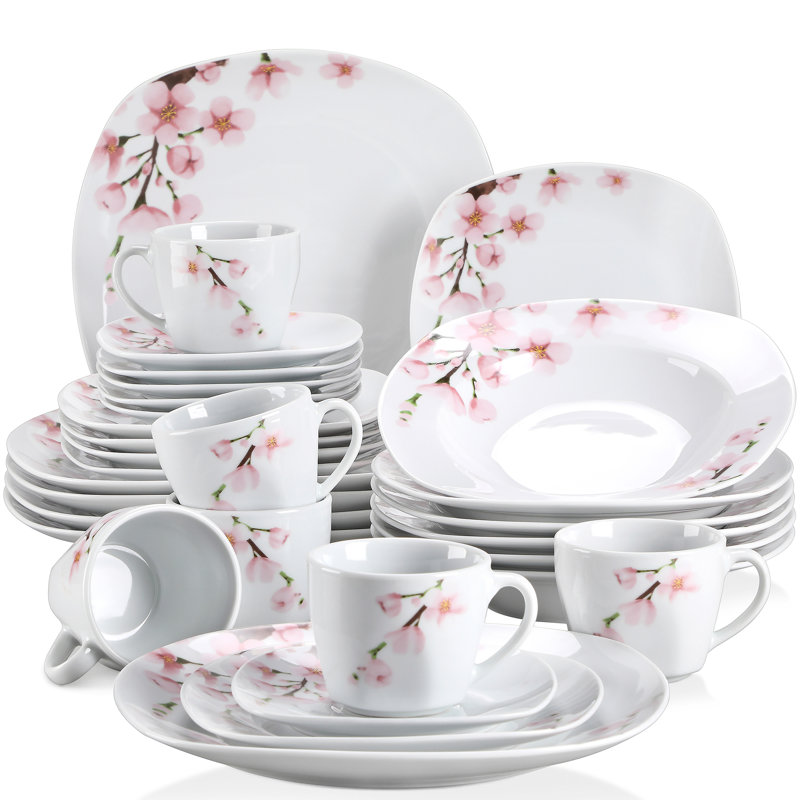 30 Piece Dinnerware Set, Service for 6 
