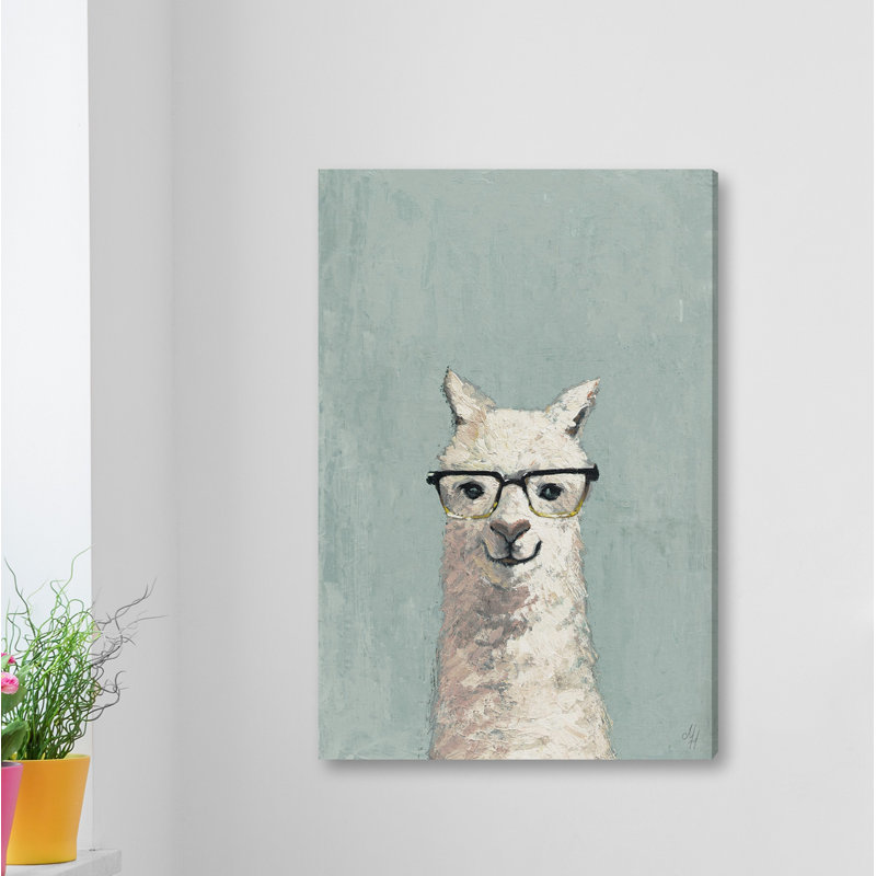 «Rosalba Llama with Glasses II», reproduction sur toile tendue, H 36 po x l 24 po x P 1,5 po, Sauge / Blanc Cassé