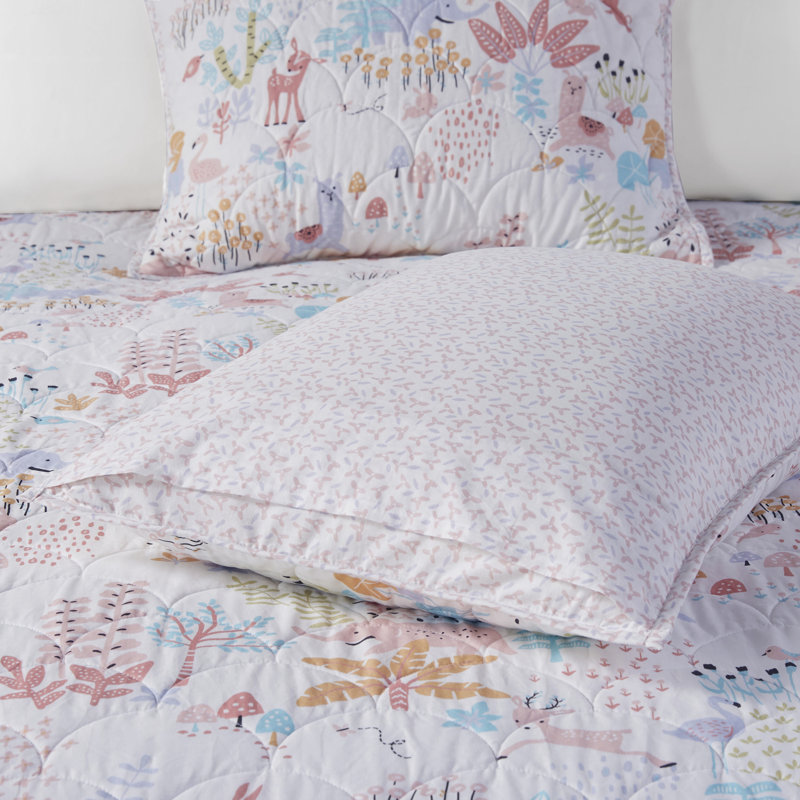 Iris Woodland Animals Reversible Cotton Quilt Set, Twin Quilt + 1 Standard Sham