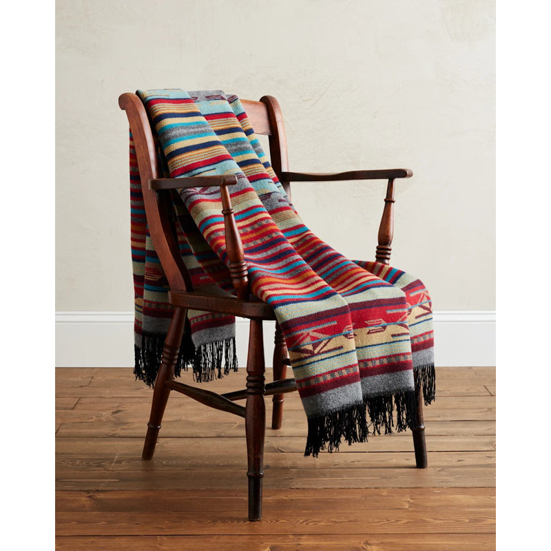 Pendleton Chimayo Garnet Fringed Throw
