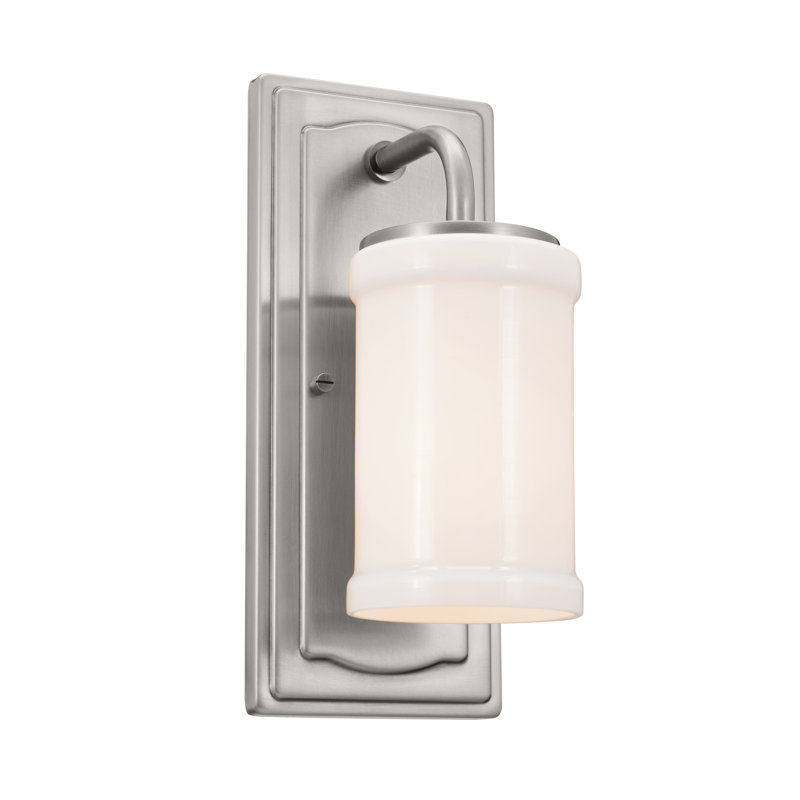 Cillean Armed Sconce, Classic Pewter