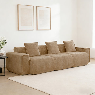Canapé modulaire à 3 places en velours brun - Conception épurée avec passepoil à bordure française, siège profond et coussins décoratifs, aucun assemblage requis pour les salons modernes