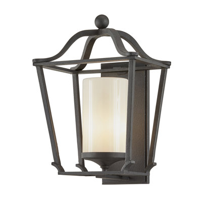 Princeton Wall Light
