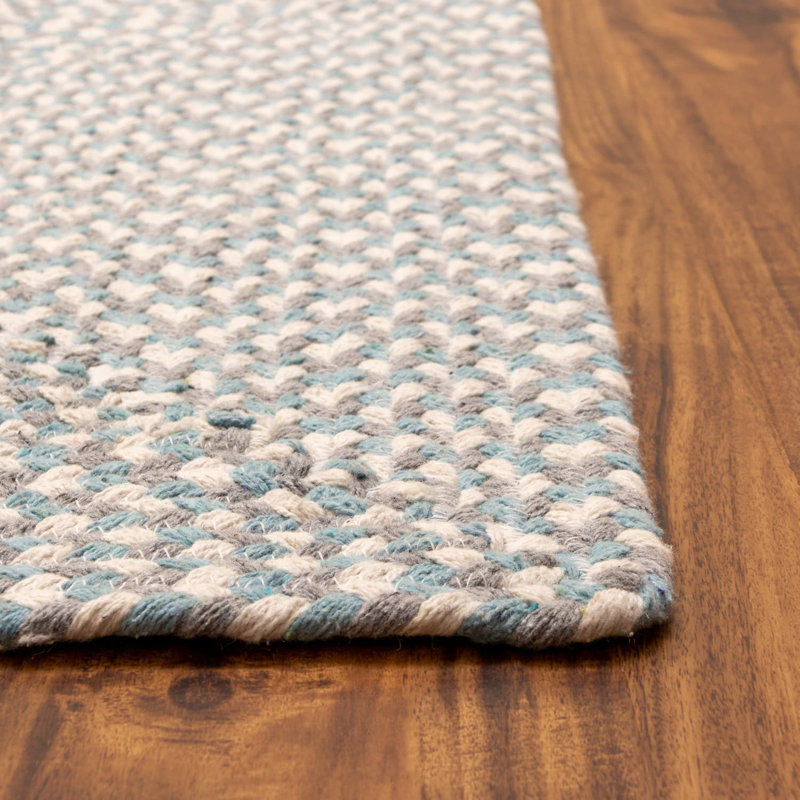 Tarrants Checkered Indoor Rug, Runner 2' x 6'