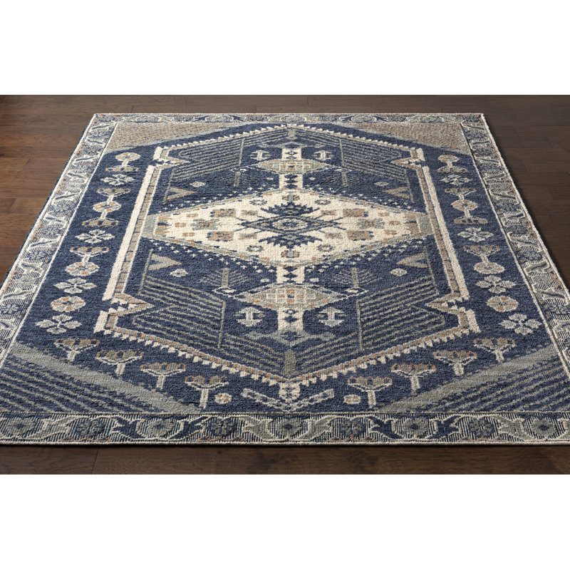 Gunesh Wool Oriental Indoor Rug, Rectangle 2' x 3'