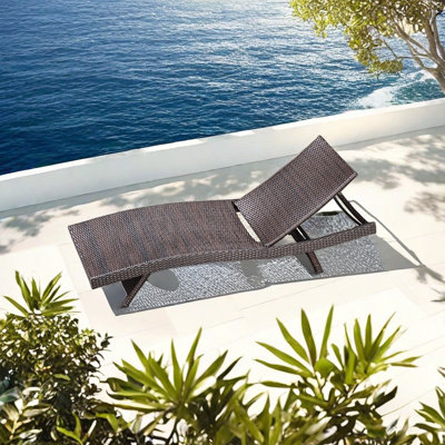 Chaise longue en osier Hurayth