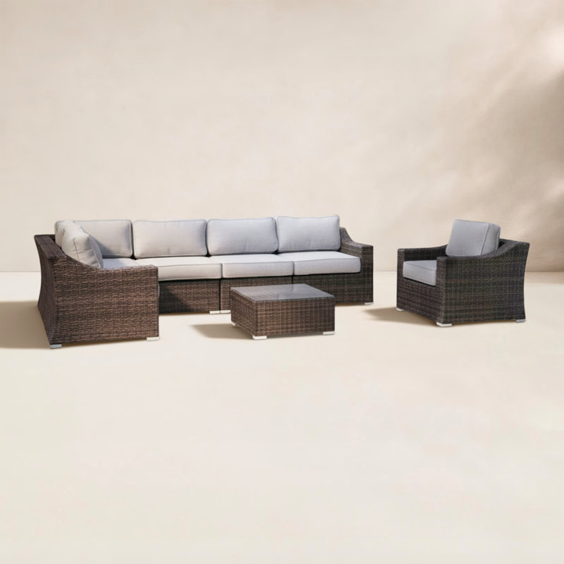 Ensemble de conversation d'extérieur en osier pour 5 personnes avec coussins Saffi, Brun, Oléfine grise