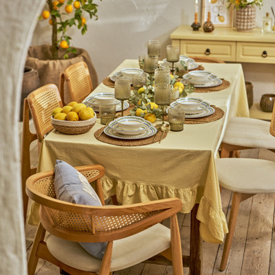 Lemoncello 24 Piece Porcelain Dinnerware Set