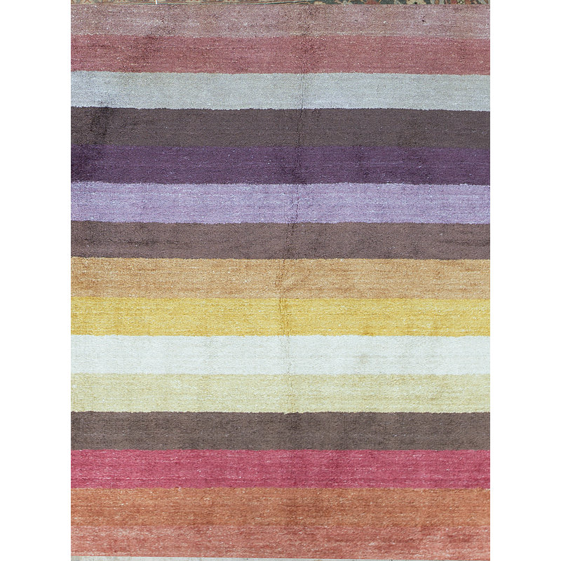 Tapis rayé rouge / jaune / mauve, Rectangle 4 pi 7 po x 6 pi 7 po