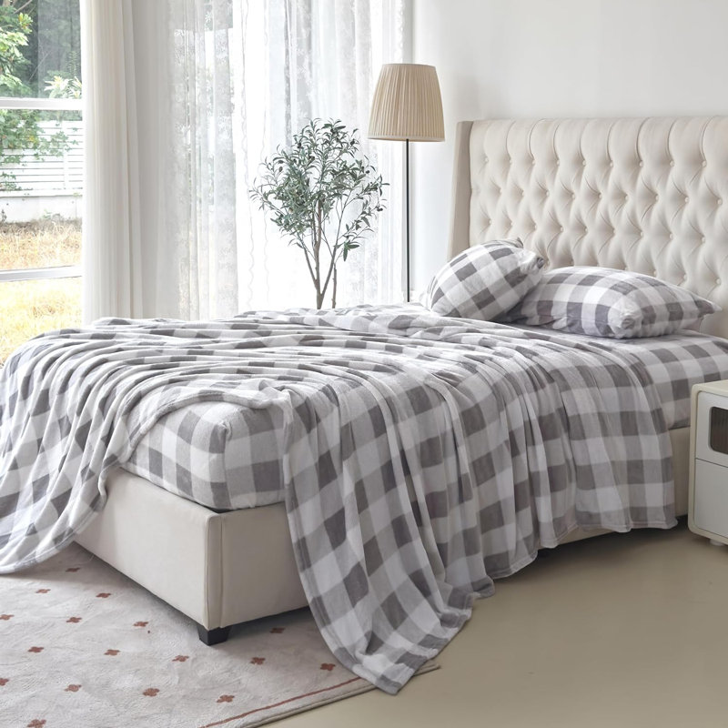 Ensemble de 4 valises pour chambre d'amis, Ensemble de draps pour grand lit avec 2 taies d'or, Gris carreauté