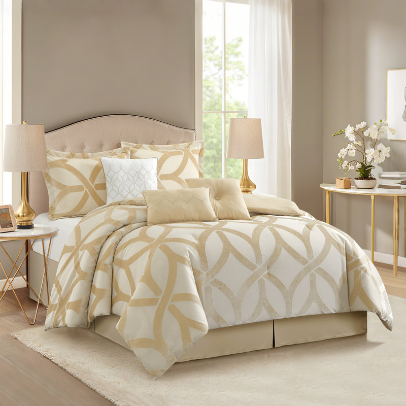 Keaton 7 Piece Geometric Jacquard Comforter Set, California King