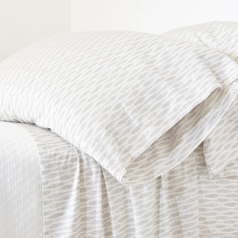 Feather Ogee Pillowcases, Gray, King Pillow Case