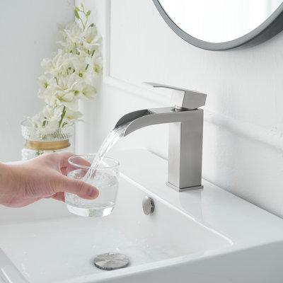 Single-Hole Single-handle Bathroom Faucet