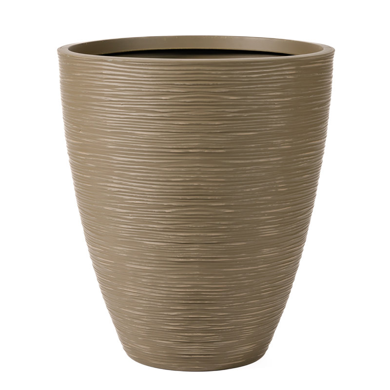 Polyethylene Newport Garden Planter, Brown/Black
