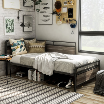 Bruun Metal Daybed