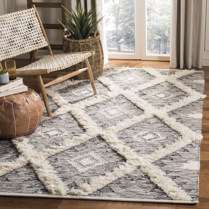Tapis géométrique noir / ivoire en laine tissé à la main Inelda, Rectangle 6 pi x 9 pi