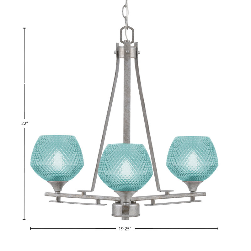 Lustre 3 lumières Uptowne présenté en finition argentée vieillie avec verre texturé turquoise de 6 po