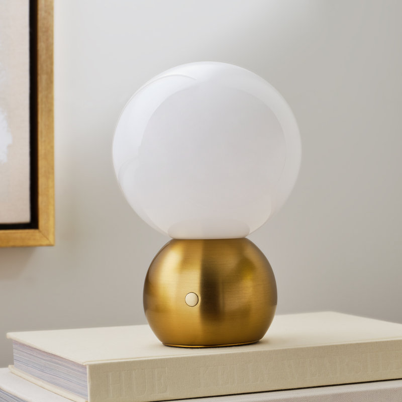 Suki LED Table Lamp, Gloss Black