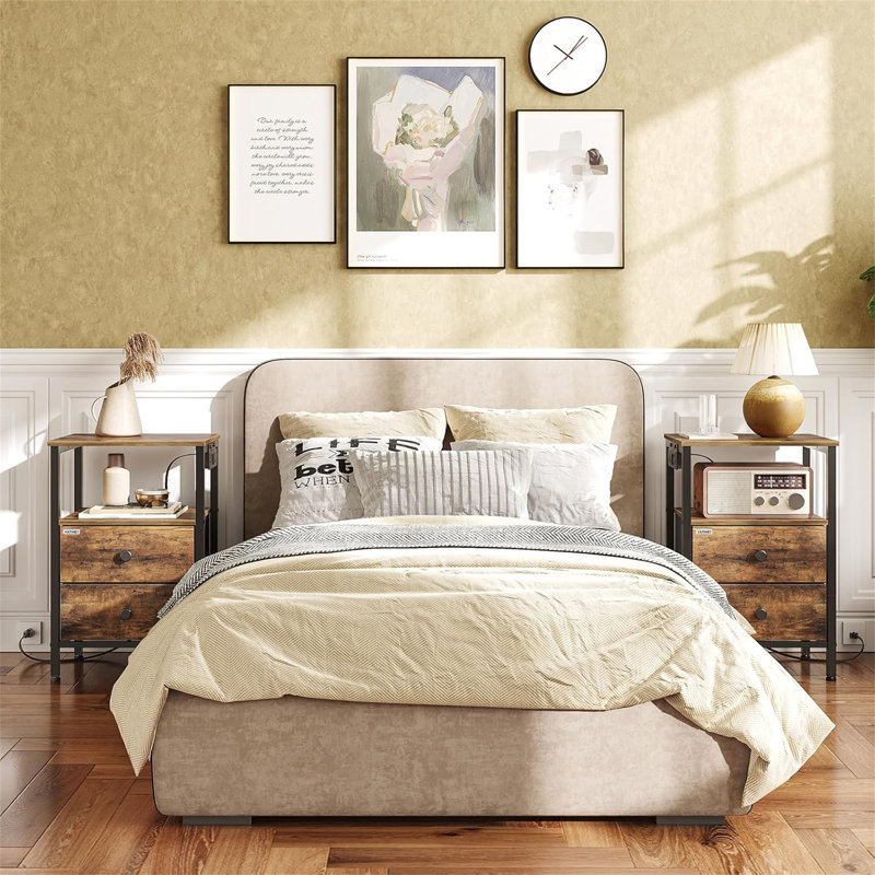 39cm W Metal Bedside Table
