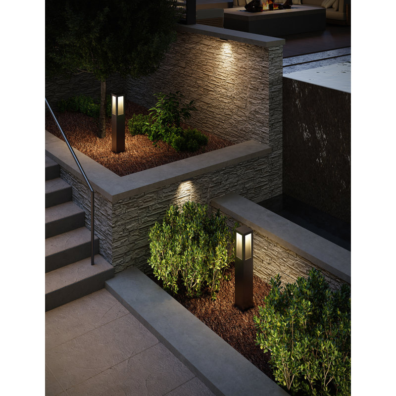 Taper Integrated LED Metal Bollard Light, Black