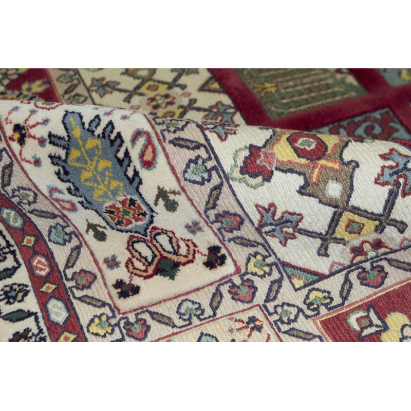 Tapis rouge noué à la main de haute qualité