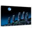 Lilie pleine lune sur statues Moai-107886954