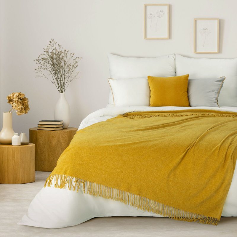 Polyester No Pattern Bedspread
